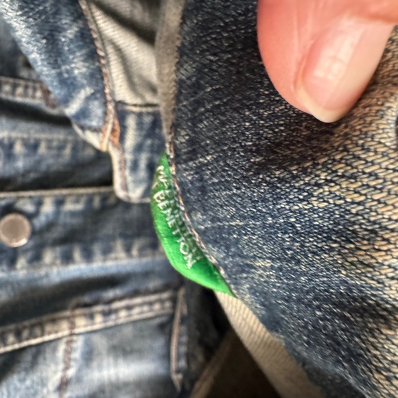 Women’s Rider Style Stretch Jean Jacket Size Medium United Colors of Benneton - Picture 7 of 14